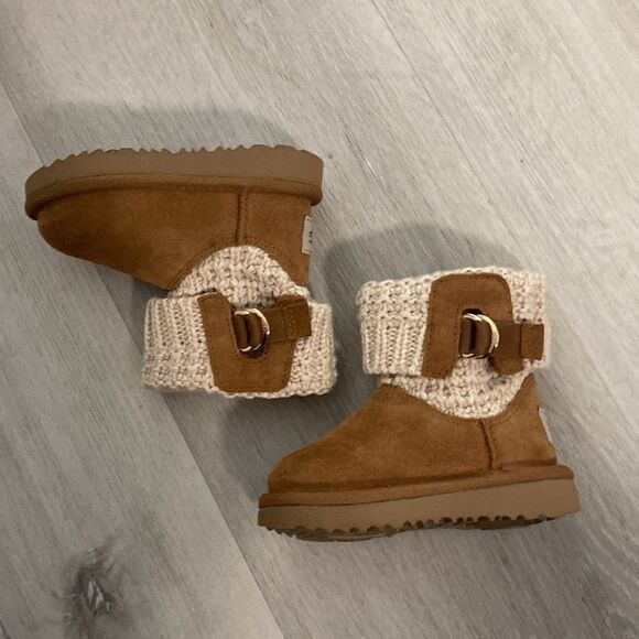 NEW- UGG- Classic Solene Mini-Chestnut- Toddler size 6 - Picture 3 of 11